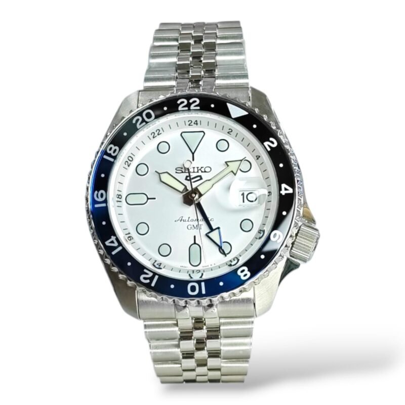 Seiko 5 Sports SKX GMT Sky Blue, Silver Cloud